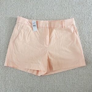 Loft Women’s Riviera Seersucker Shorts (8)